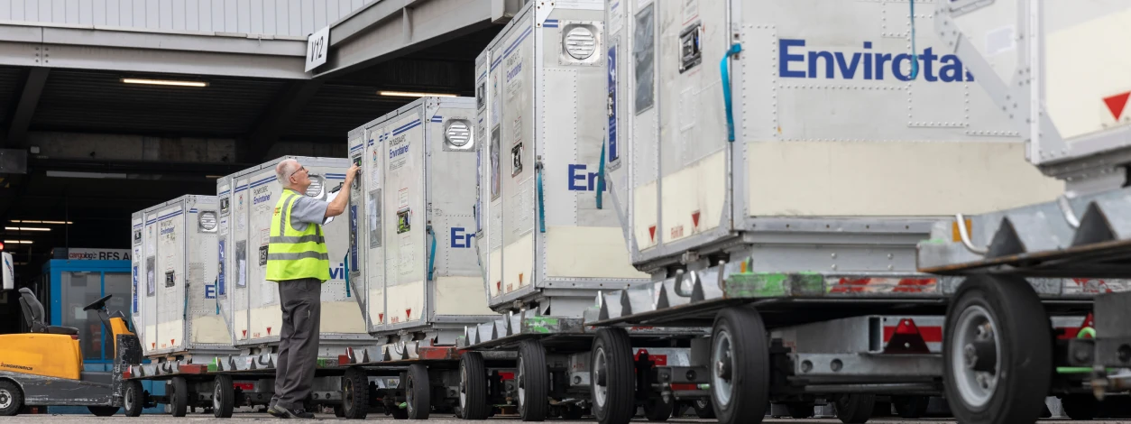 Temperature-mapped cold chain storage at Zurich Hub for perishable shipments