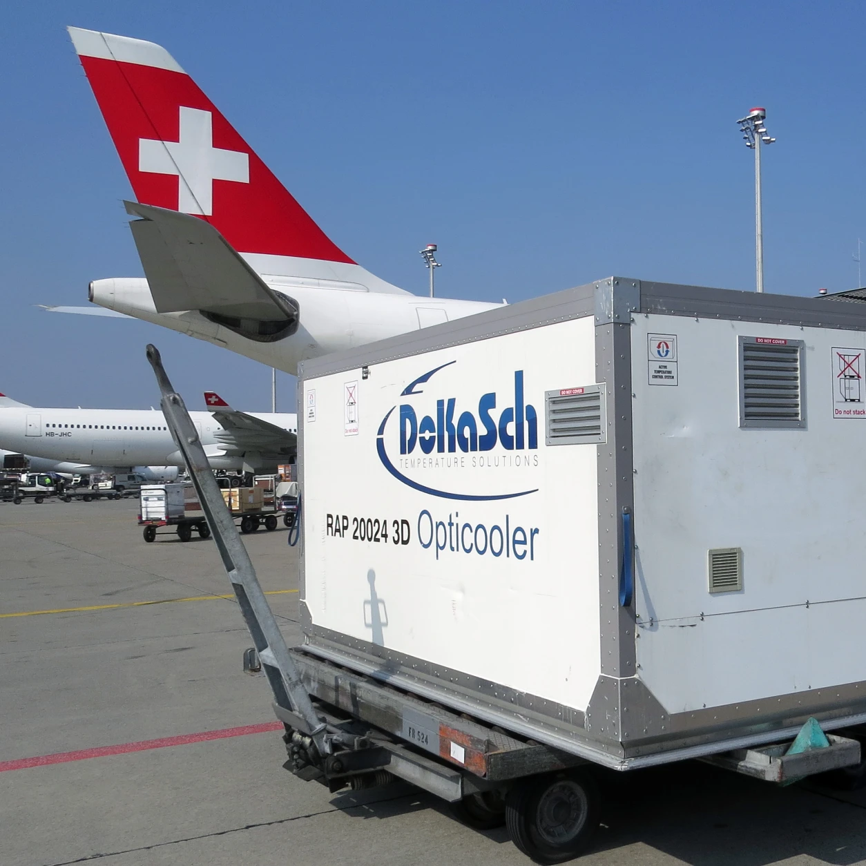High-performance Celsius Active container maintaining cargo temperature from -20°C to +25°C